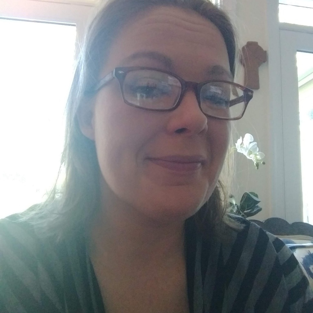 Meet your Posher, Angie